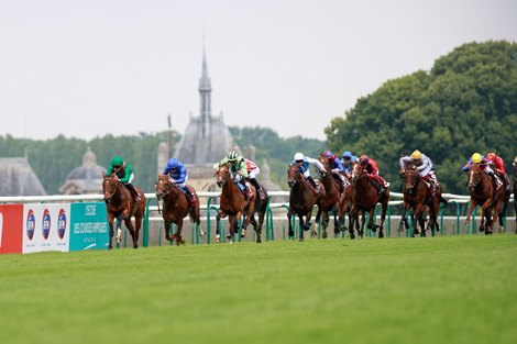 Vadeni (C. Soumillon) wins Qatar Prix du Jockey Club Gr. 1 in Chantilly, France, 05/06/2022, photo: Zuzanna Lupa Vadeni (C. Soumillon) wins Qatar Prix du Jockey Club Gr. 1 in Chantilly, France, 05/06/2022, photo: Zuzanna Lupa