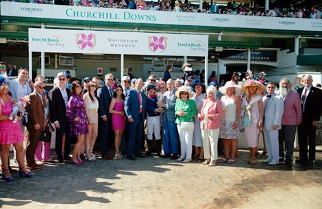 Heavenly Sunday (8) with jockey Florent Geroux wins the Edgewood (G2T) at Churchill Downs in Louisville, KY on May 5, 2023. Heavenly Sunday (8) with jockey Florent Geroux wins the Edgewood (G2T) at Churchill Downs in Louisville, KY on May 5, 2023.