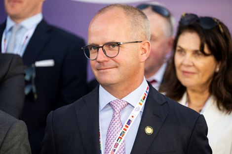 M.V. Magnier in the winner’s circle after Henri Matisse with Ryan Moore win the Juvenile Turf (G1T) at Del Mar Racetrack in Del Mar, CA on November 1, 2024. M.V. Magnier in the winner’s circle after Henri Matisse with Ryan Moore win the Juvenile Turf (G1T) at Del Mar Racetrack in Del Mar, CA on November 1, 2024.