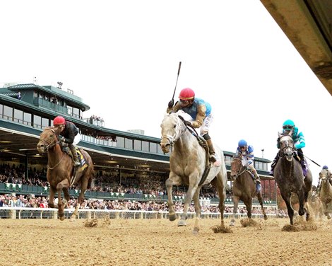 Hit Show wins the 2025 Fayette Stakes at Keeneland Hit Show wins the 2025 Fayette Stakes at Keeneland
