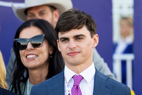 Donnacha O’Brien in the winner’s circle after Balantina with Oisin Murphy win the Juvenile Fillies Turf (G1T) at Del Mar Racetrack in Del Mar, CA on October 31, 2025. Donnacha O’Brien in the winner’s circle after Balantina with Oisin Murphy win the Juvenile Fillies Turf (G1T) at Del Mar Racetrack in Del Mar, CA on October 31, 2025.