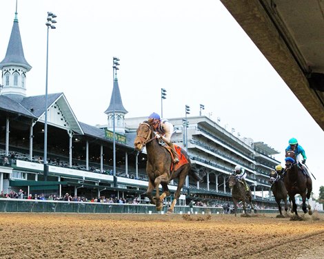 Incredibolt wins the 2025 Street Sense Stakes at Churchill Downs Incredibolt wins the 2025 Street Sense Stakes at Churchill Downs