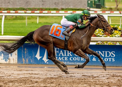 Powered by Family, Maiden Win, Fair Grounds, January 10 2026 Powered by Family, Maiden Win, Fair Grounds, January 10 2026