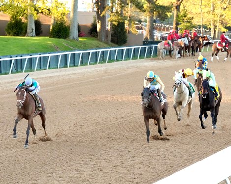 Renegade wins the 2026 Arkansas Derby at Oaklawn Park Renegade wins the 2026 Arkansas Derby at Oaklawn Park