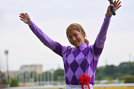 Juryoku Pierrot, ridden by Seina Imamura, wins the Yushun Himba (Japanese Oaks) on Sunday, May 24, 2026 at Tokyo Racecourse. Imamura became the first Japanese female jockey to win a JRA G1 race. is owned by Kensuke Kondo, and trained by Ryo Terashima. Juryoku Pierrot, ridden by Seina Imamura, wins the Yushun Himba (Japanese Oaks) on Sunday, May 24, 2026 at Tokyo Racecourse. Imamura became the first Japanese female jockey to win a JRA G1 race. is owned by Kensuke Kondo, and trained by Ryo Terashima.