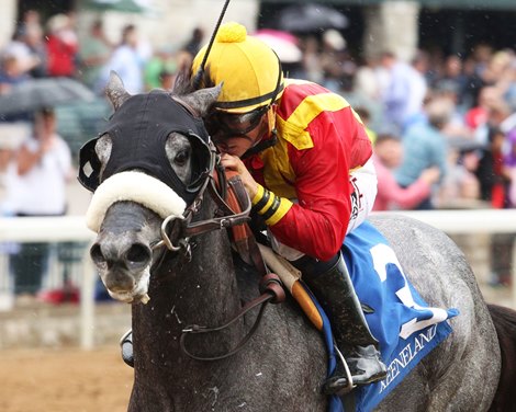 Drafted sets a new track record at Keeneland for 4.5 furlongs while breaking his maiden on April 27, 2016.