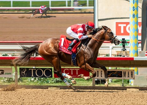 OXO Equine & # 39;  s Instagran and jockey Drayden Van Dyke win at G2, $200,000 Best Pal Stakes, Saturday, August 11, 2018 at Del Mar Thoroughbred Club, Del Mar CA.