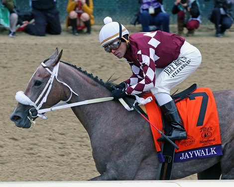 Jaywalk with Joel Rosario win the Breeders&#39; Cup Juvenile at Churchill Downs on November 2, 2018