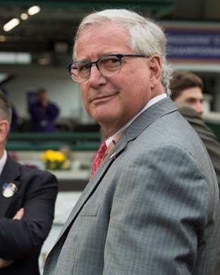 Craig Fravel.  Line of Duty (IRE) with William Buick winning Breeders & # 39;  Juvenile Turf Cup (G1T) at Churchill Downs on 2 November 2018.