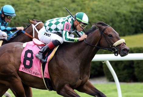 Morticia with Iran Ortiz Jr. up wins the 2019 Giant’sCauseway for trainer Rusty Arnold and owner G Watts Humphrey, 2019 Keeneland Spring Meet 