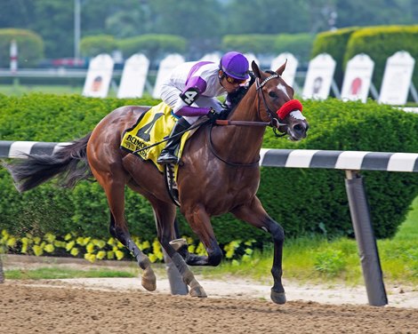Fore Left with Mario Gutierrez wins the Tremont<br><br />
7, 2019 in Elmont,  NY. <br><br />
