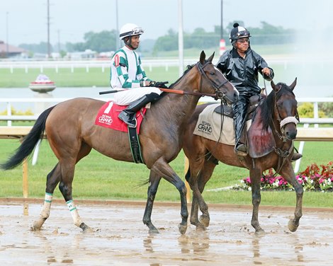 Moves Like Magic wins 2019 Hoosier Breeders Sophomore Stakes at Indiana Grand