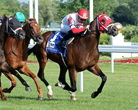 Faraway Kitten wins 2019 American Derby at Arlington Park