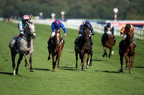 Logician (Frankie Dettori) wins the St Leger<br><br />
Doncaster 14.9.19 