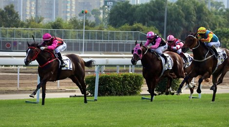 The John Size-trained Waikuku, with Joao Moreira on board, takes the G2 Jockey Club Mile (1600m) at Sha Tin Racecourse today.