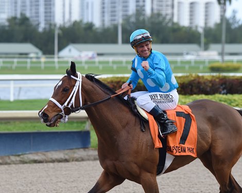 Starship Jubilee wins the 2020 Sunshine Millions Filly and Mare Turf Stakes at Guflstream Park                      