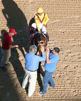 Mia Mischief wins 2020 Carousel Stakes at Oaklawn Park