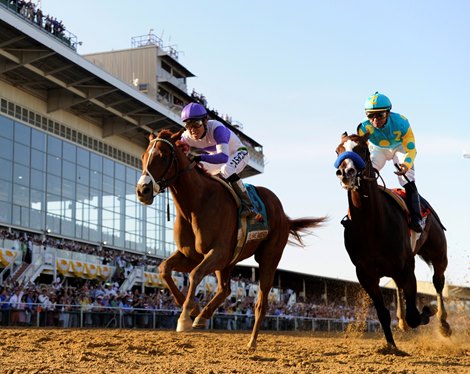 I'll Have Another wins the 2012 Preakness Stakes