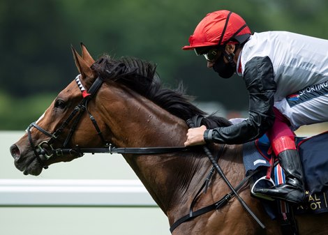 Frankly Darling (Frankie Dettori) wins the Ribblesdale Stakes<br><br />
Ascot 16.6.20 