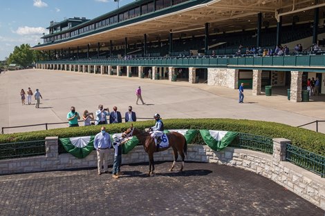 Speech wins 2020 Ashland Stakes at Keeneland