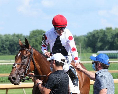 Into Mystic wins 2020 Kentucky Downs Preview Ladies Sprint Stakes at Ellis Park