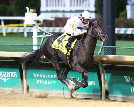 Princess Grace wins 2020 Mrs. Revere Stakes at Churchill Downs
