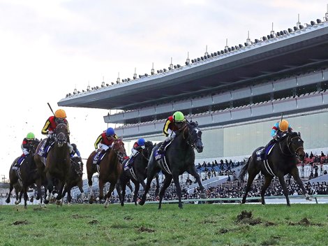 Chrono Genesis wins the Arima Kinen Sunday, December 27, 2020 at Nakayama Racecourse