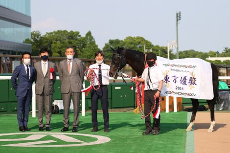 Shahryar wins the Tokyo Yushun (Japanese Derby) Sunday, May 30, 2021 at Tokyo Racecourse