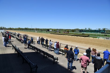 2021 Racing at Belmont Park, fans return