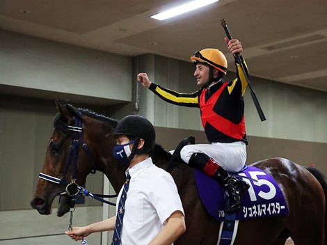 Schnell Meister wins the NHK Mile Cup Sunday, May 9, 2021 at Tokyo Racecourse