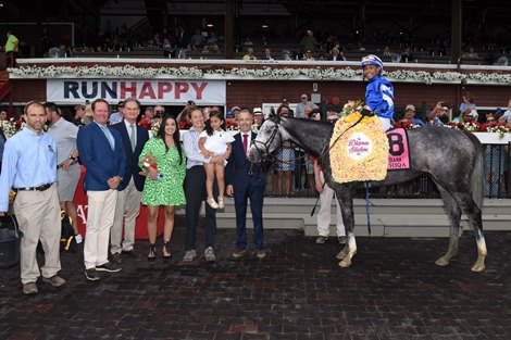 Althiqa wins the 2021 Diana Stakes at Saratoga