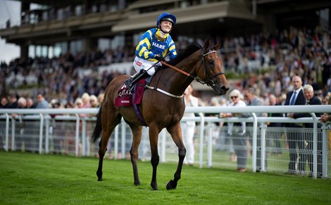 Trueshan (Hollie Doyle) win the Goodwood Cup<br><br />
Goodwood 27.7.21