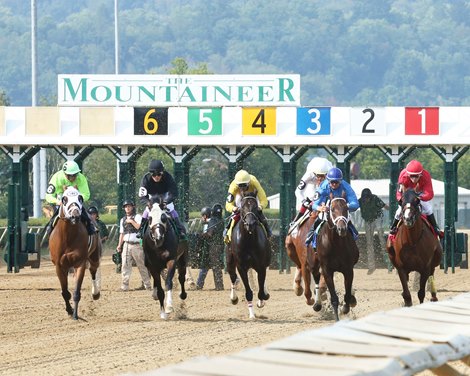 Racing at Mountaineer Racetrack