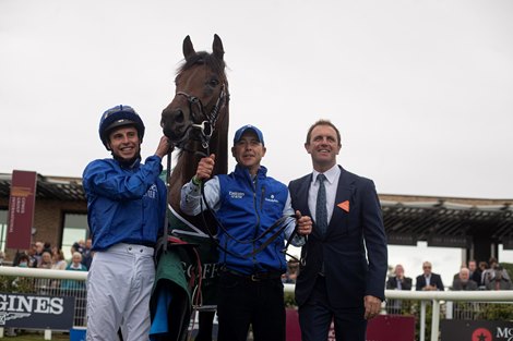 William Buick, Johnny Kay and Charlie Appleby with Native Trail after winning the Goffs Vincent O’Brien National Stakes (Group 1).<br><br />
The Curragh Racecourse.<br><br />
Photo: Patrick McCann/Racing Post<br><br />
12.09.2021