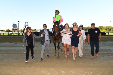 Bella Sofia wins the Gallant Bloom Handicap Sunday, September 26, 2021 at Belmont Park