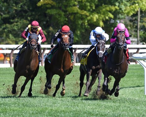 Tell Your Daddy wins the 2021 Bernard Baruch Handicap