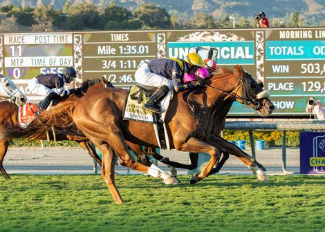United wins 2021 John Henry Turf Championship Stakes at Santa Anita Park