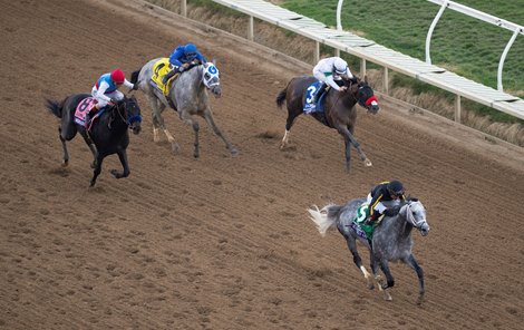 Knicks Go (Joel Rosario) wins the Classic<br><br />
Del Mar 6.11.21