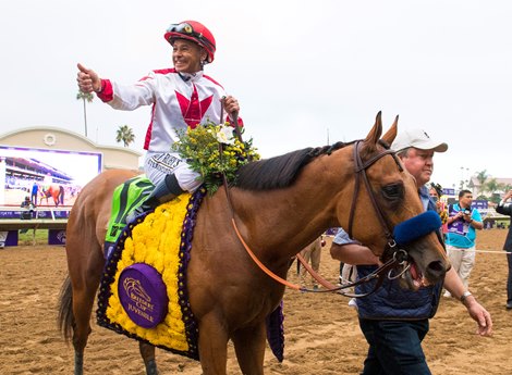 Corniche with Mike Smith wins the Juvenile (G1) at Del Mar on November 5, 2021.