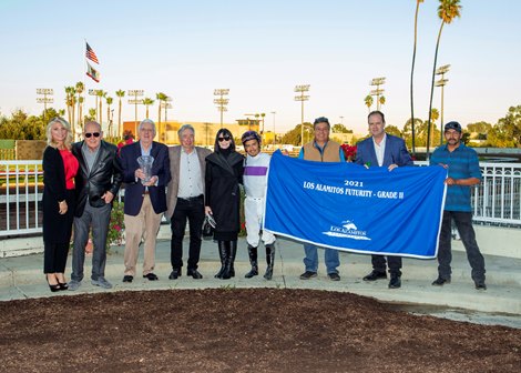 Slow Down Andy wins the 2021 Los Alamitos Futurity<br><br />

