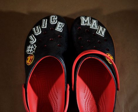 Jorge Navarro, notorious as the “Juice Man” due to his routine “doping,” kept a pair of customized shoes in his barn with the words “#JUICE MAN” emblazoned across the front