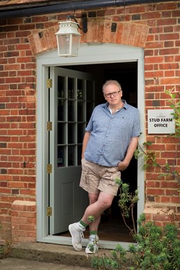 Andrew Black at Chasemore Farm near Cobham in Surrey 31.8.16