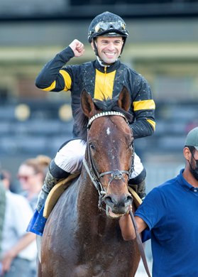 Chewing Gum and jockey Umberto Rispoli win the Grade II $250,000 Joe Hernandez Stakes Saturday, January 1, 2022 at Santa Anita Park, Arcadia, CA.<br><br />
Benoit Photo