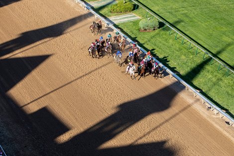 Jeff Faughender, from Louisville, Kentucky, has won his first Eclipse Award for a rooftop photograph capturing the entire 20-horse field from the 147th Kentucky Derby presented by Woodford Reserve (G1), which was run on May 1, 2021