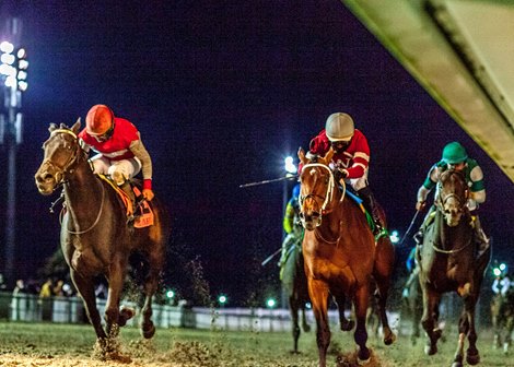 Call Me Midnight wins 2022 Lecomte Stakes at Fair Grounds