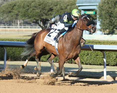 Miss Bigly wins the Bayakoa Stakes Saturday, February 12, 2022 at Oaklawn Park