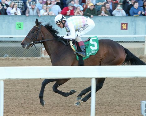 Happy Soul wins 2022 Dixie Belle Stakes at Oaklawn Park