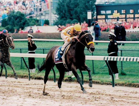 Go for Gin wins the 1994 Kentucky Derby
