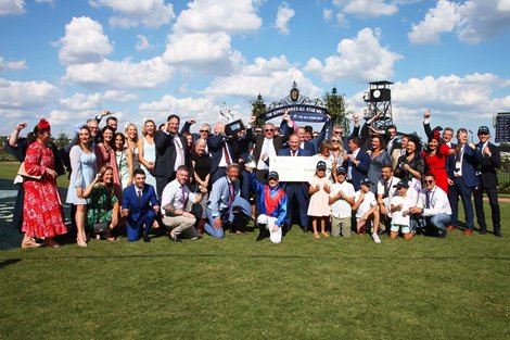 Zaaki wins the 2022 All Star Mile at Flemington Racecourse<br>
ridden by Jamie Kha and trained by Annabel Neasham