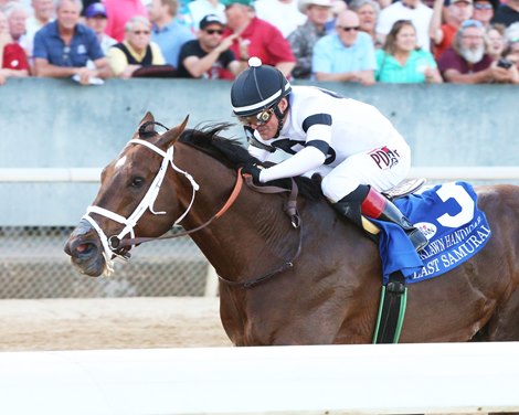 Last Samurai wins the Oaklawn Handicap Saturday, April 23, 2022 at Oaklawn Park